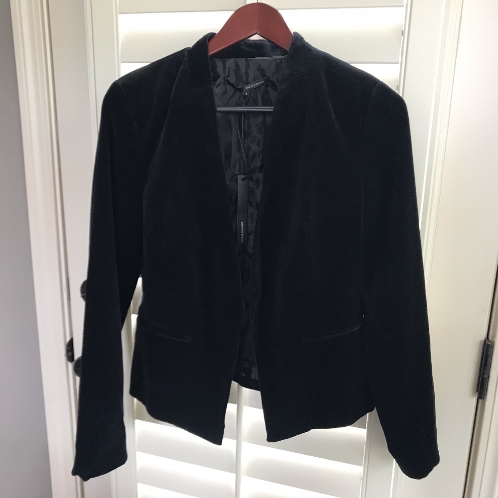 Harve Benard, blazer  New MSRP $98-  Sz 8